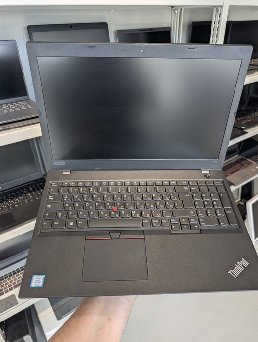 Ноутбуки 15 дюймов Lenovo ThinkPad L590 з SSD є велика кількість