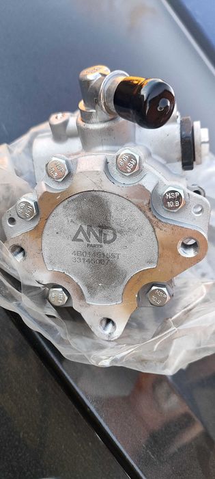 Насос гідропідсилювача AUDI