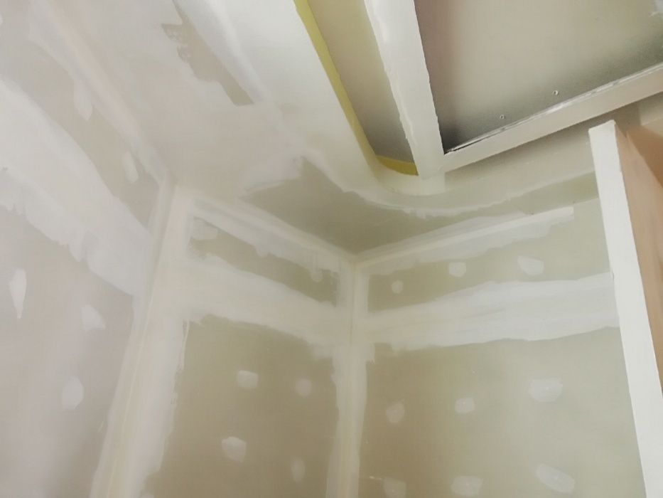 Tetos e Paredes de gesso cartonado