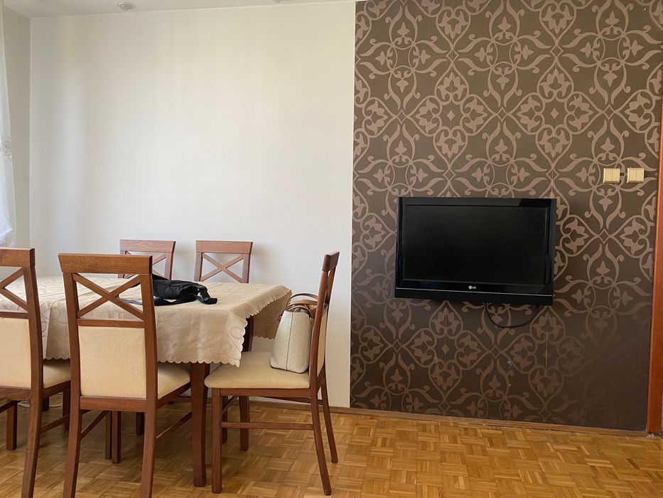 sprzedam mieszkanie 37 m2 2 pokojowe  w spokojnej okolicy-bezpośrednio