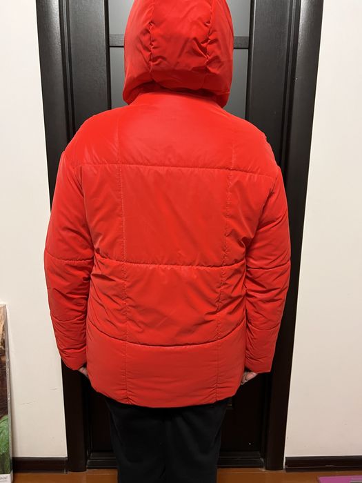 Зимова куртка в ідеальному стані