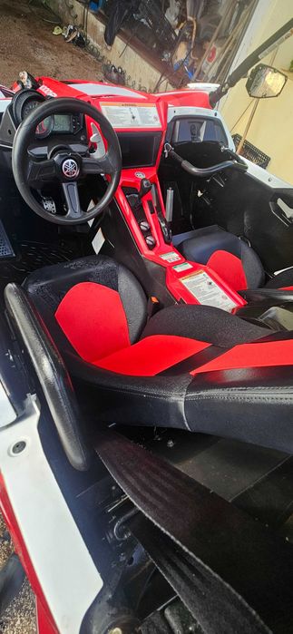 Yamaha yxz1000r semi-novo