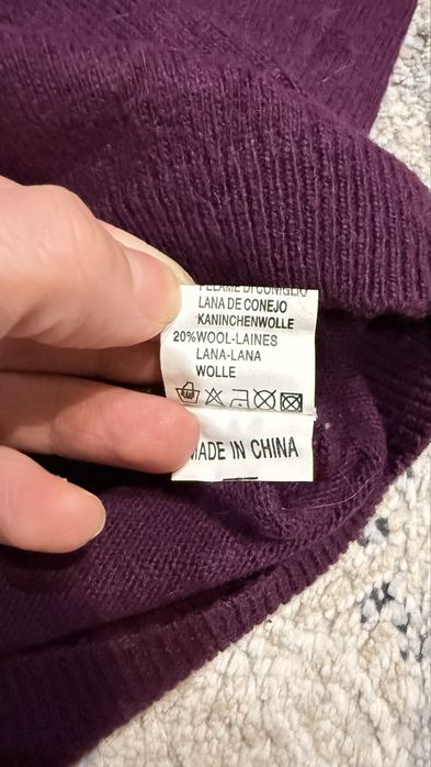 Джемпер, трикотаж з v-подібним вирізом last woman s