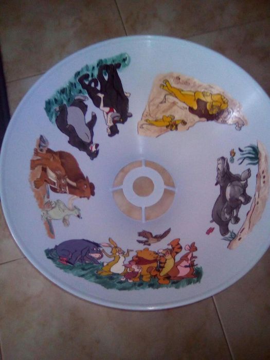 Candeeiro de teto com abajur pintado à mão