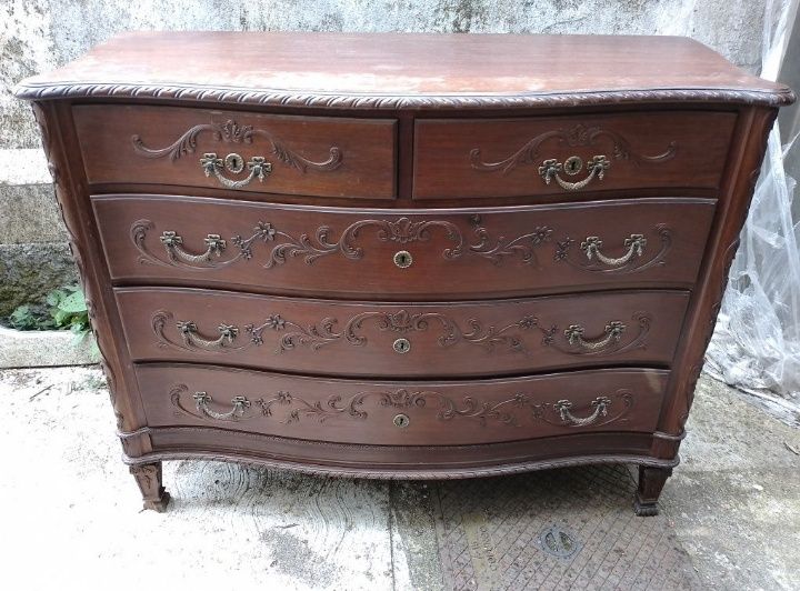 Cómoda | mesinhas de cabeceira