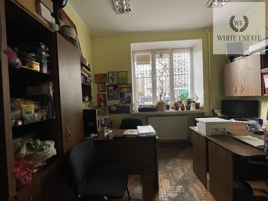 Приміщення в районі Бам