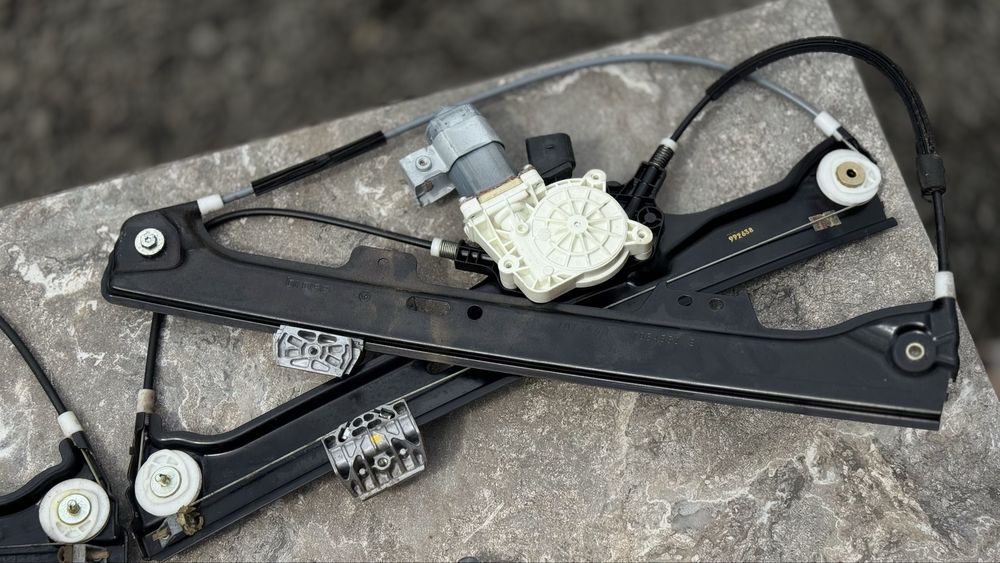 Передній Задній Електро Склопідйомник Бмв Е60 Е61 правий лівий задній передні скло підіймач електро бмв е60 е61