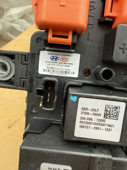 Ячейки батареи хюндай соната гибрид 2015-2019, блок предохранителей