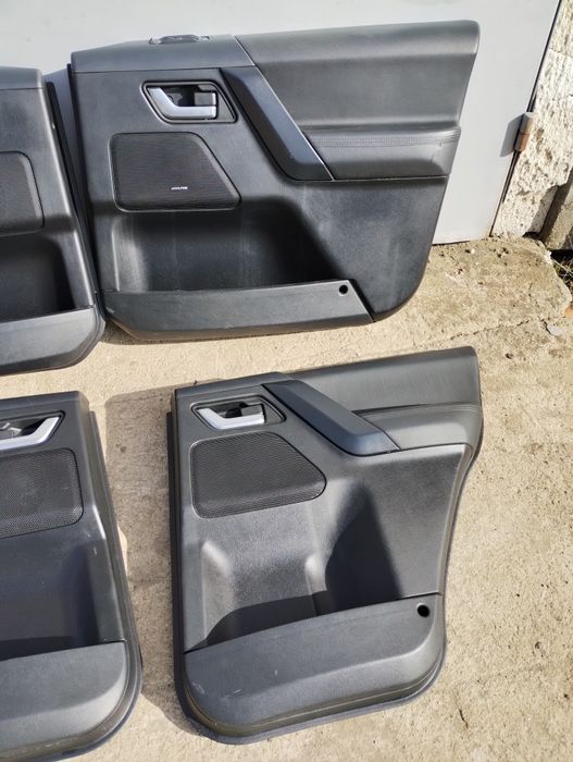 Tapicerka drzwi boczki land rover Freelander II UK skóra