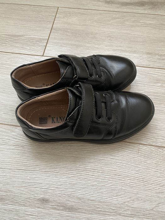 Шкіряні туфлі для хлопчика