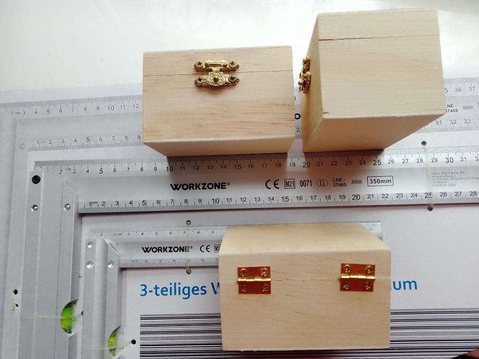 Дерев'яні скриньки