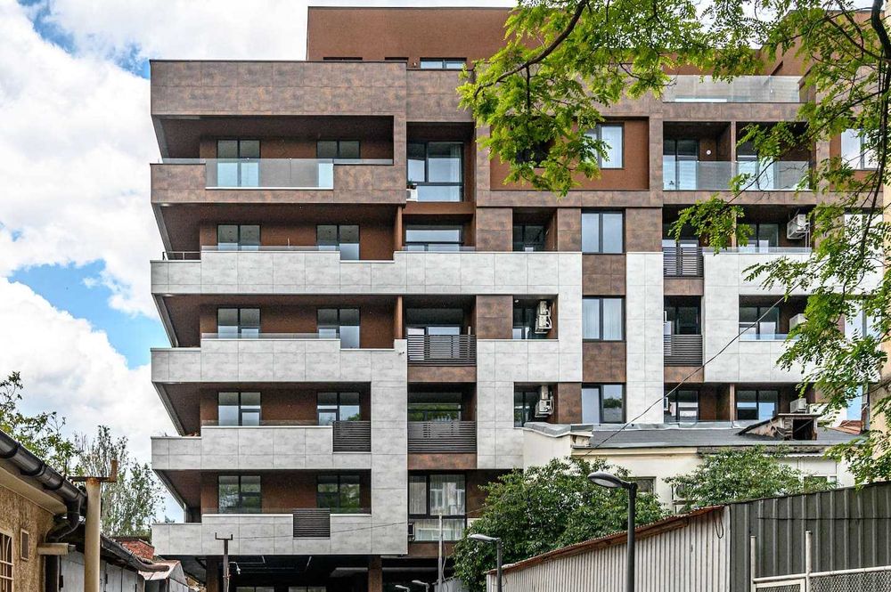 Аренда апартаментов посуточно Новострой в центре города/6013