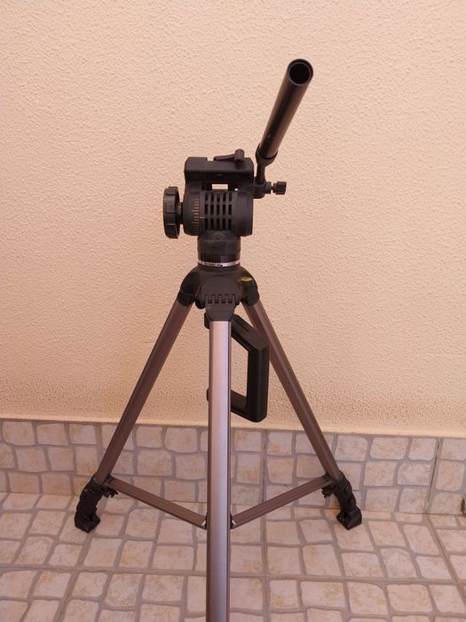 Tripé marca Vanguard VT-550