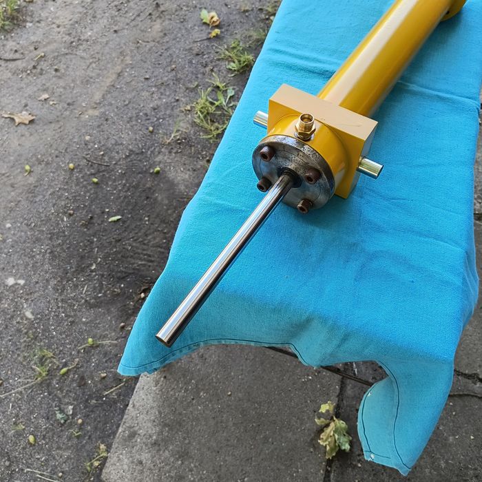 siłownik hydrauliczny sterowanie jacht motorówka