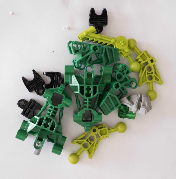 Lego bionicle #3 14 zestawów ( w tym boxor)
