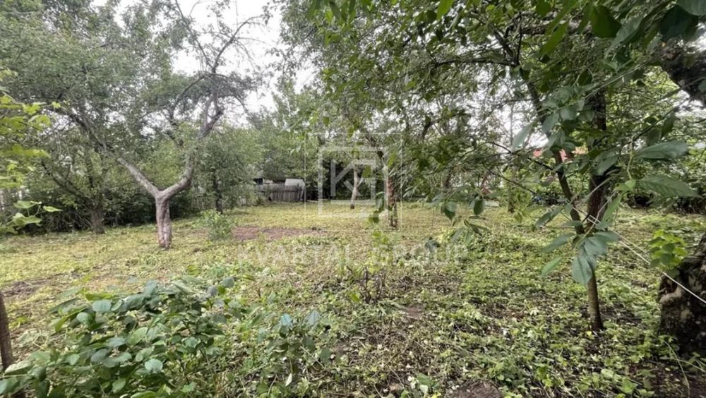 ДІЛЯНКА  6 соток та будинок на Берковцах