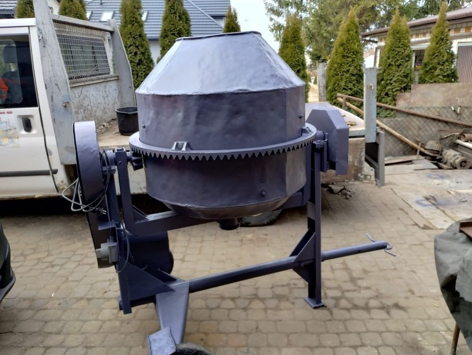 Betoniarka  230 v