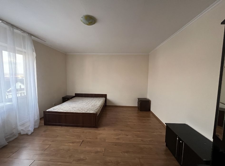 Продаж квартири Росвигово.