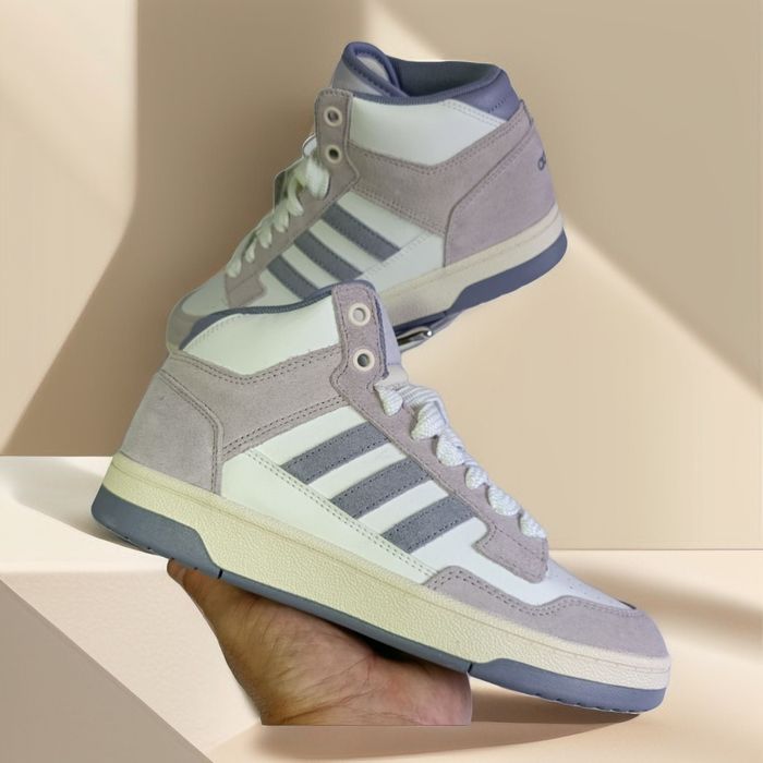 Buty damskie Adidas Rapid Cout mid w r.38.5