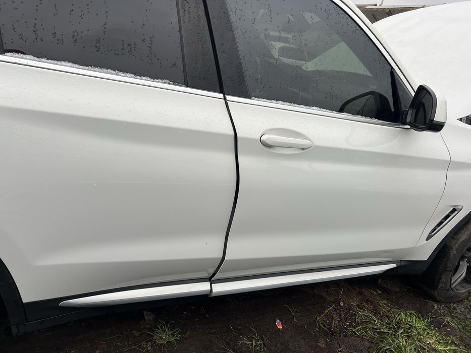 Разборка BMW Х3, X4 G01, G02 Двери 300U