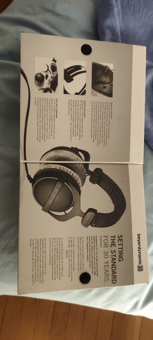 Beyerdynamic DT 770 Pro 250 Ohm – Auscultadores de Estúdio (Excelente Estado)