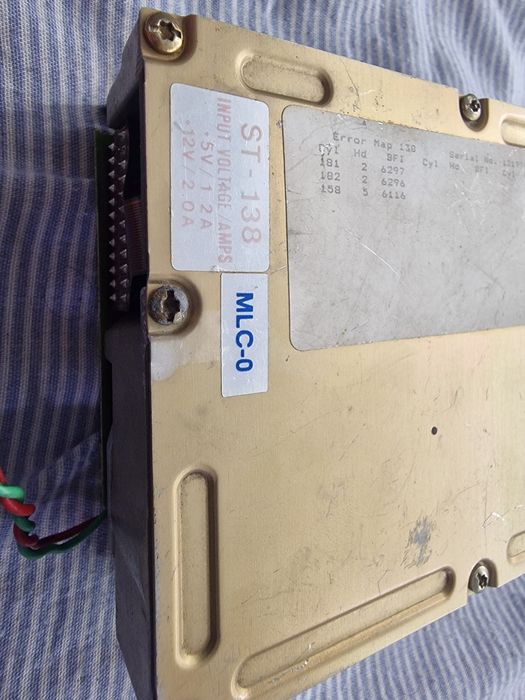 HDD Seagate ST-138 (MFM, funcional)