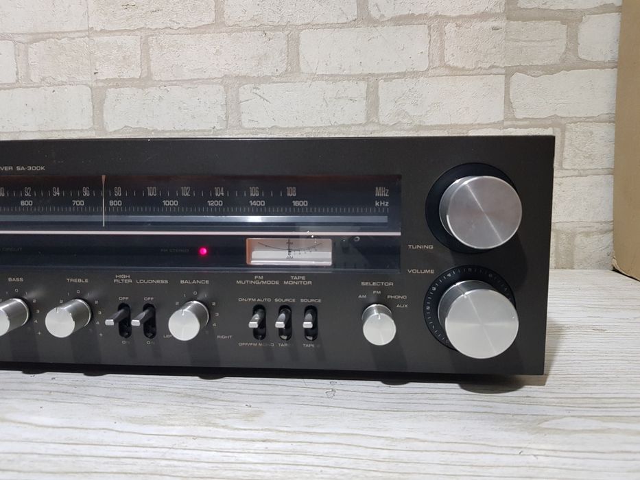 FM/AM Стерео ресивер/підсилювач Technics SA-300 2x35Вт б/у з  Німеччи