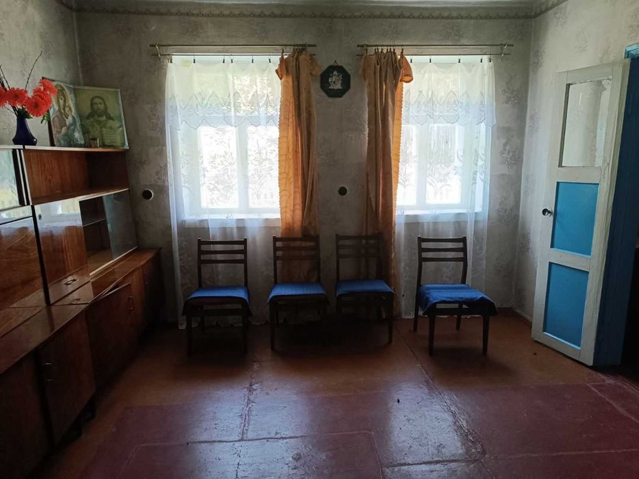Продається будинок в с. Лютенька, Гадяцького району