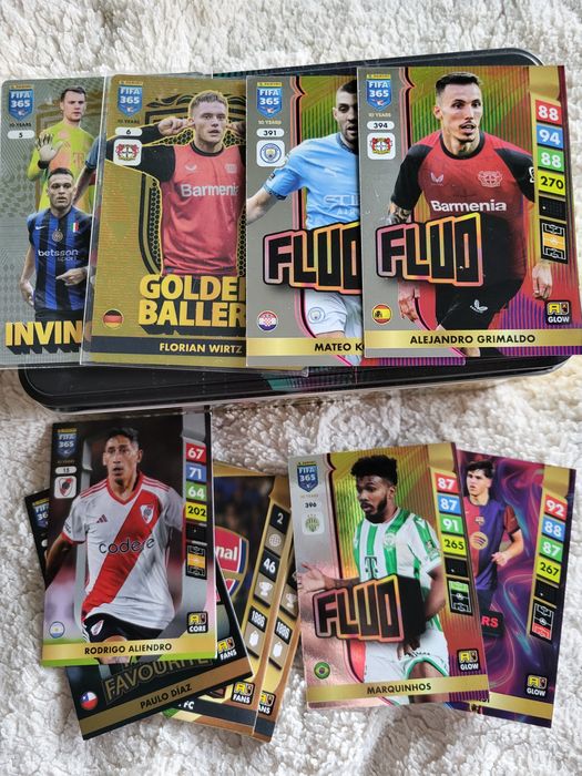 Karty panini 365 fifa 2025 sprzedam