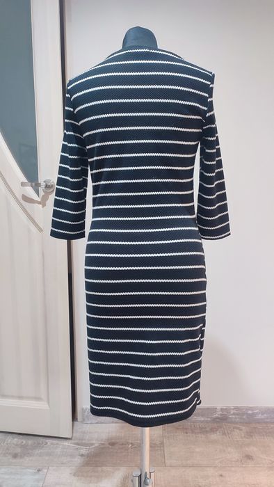 Sukienka casualowa r. 36 Mango stan bdb