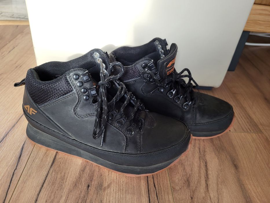 Trapery 4F Expedition r.36 skóra