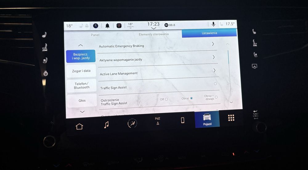 Tylna lampa jeep grand cherokee wl usa kodowanie polski mapy hey jeep