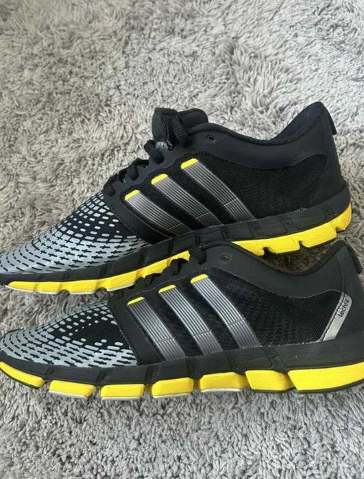 Кросівки чоловічи розмір 45 Adidas