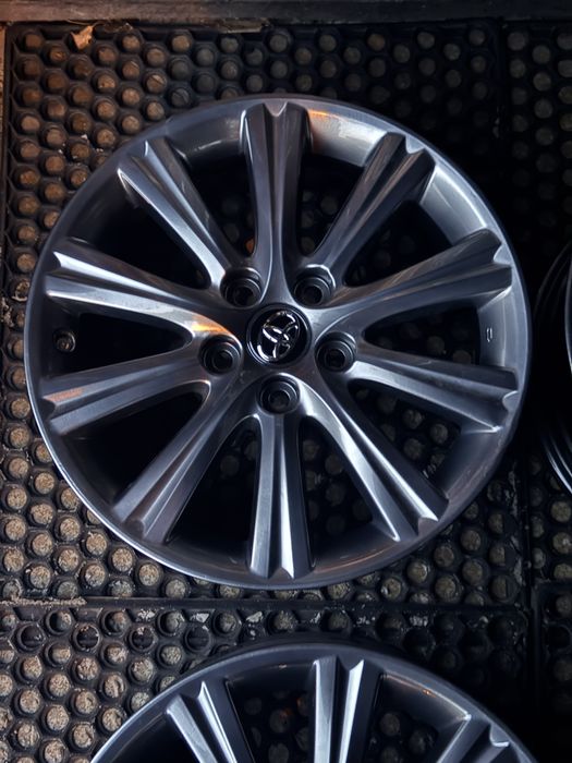 Ном 170 186 Диски оригінал toyota camry rav4 avensis chr lexus is es 5 114,3 r17
