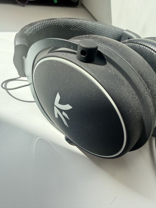 Fnatic STREAK65 LP Teclado Mecânico Gaming + Headset Fnatic