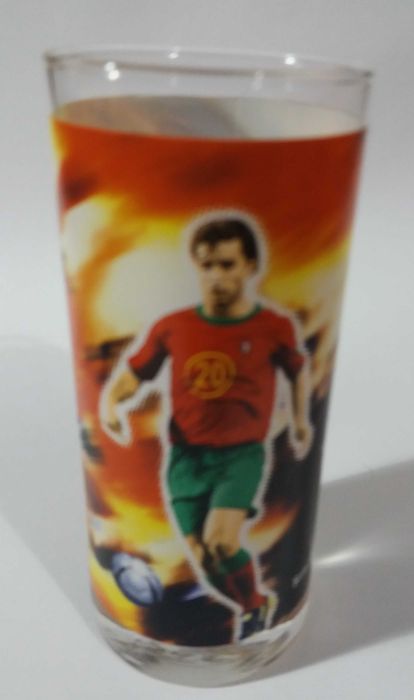 Copos Coleção MCDONALD´S Euro 2004 3€.  cada.