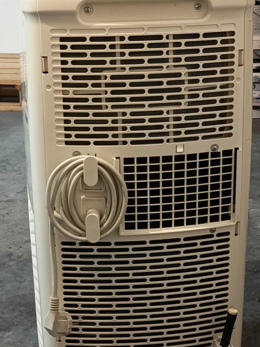 Ar Condicionado Portátil Becken BAC 2511 (24m2 - 1200BTU - Branco)