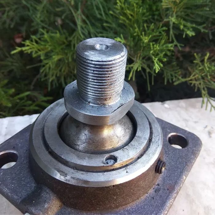 Гідроциліндр Шток Зіл, Газ-53, Камаз, Саз, Кун