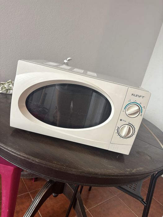 Microondas Kunft