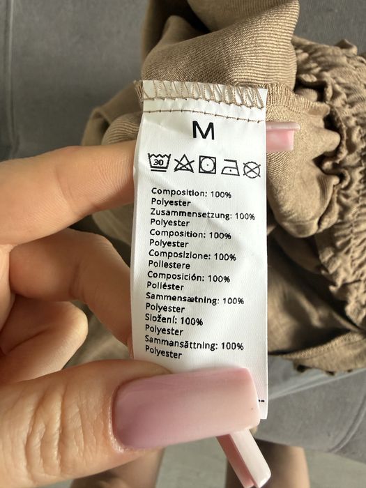 Spodnie z szerokimi nogawkami rozmiar M