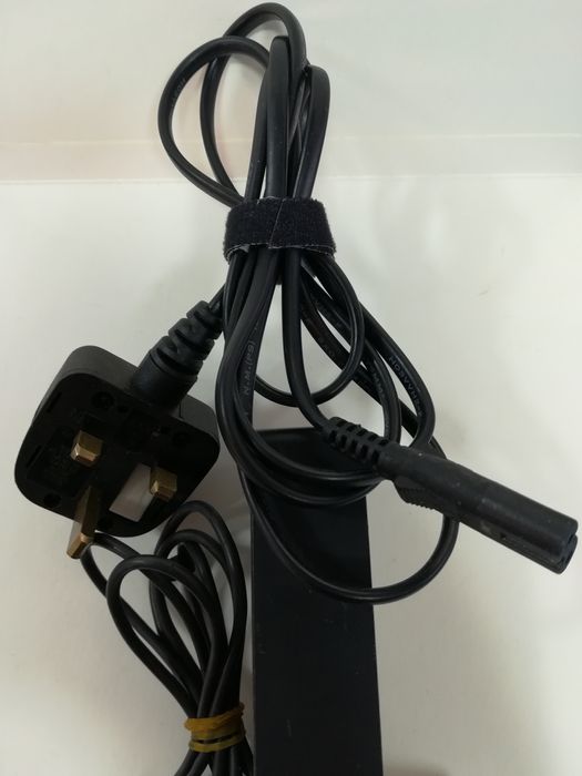 Блок живлення для планшетів Microsoft "model 1536"
