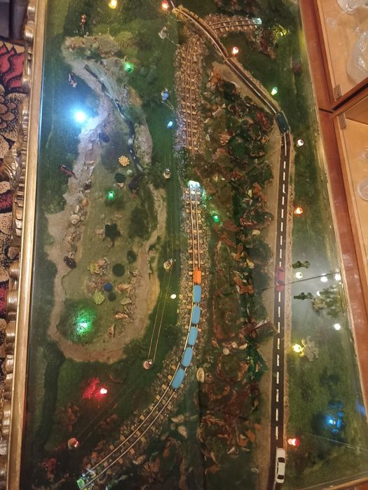 Продам стол ручной работы