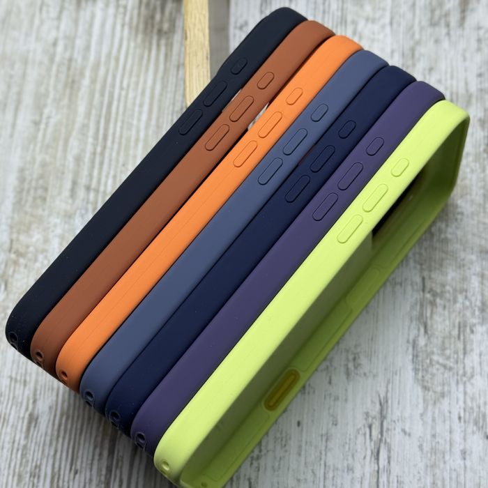 Чохол софттач Silicone Case MagSafe на iPhone 17 Pro Max Чохол