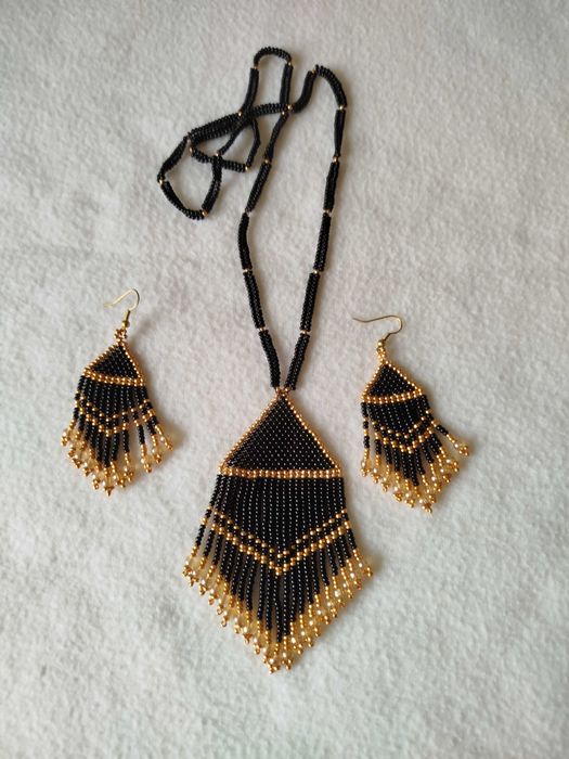 Жгут з чеського бісеру