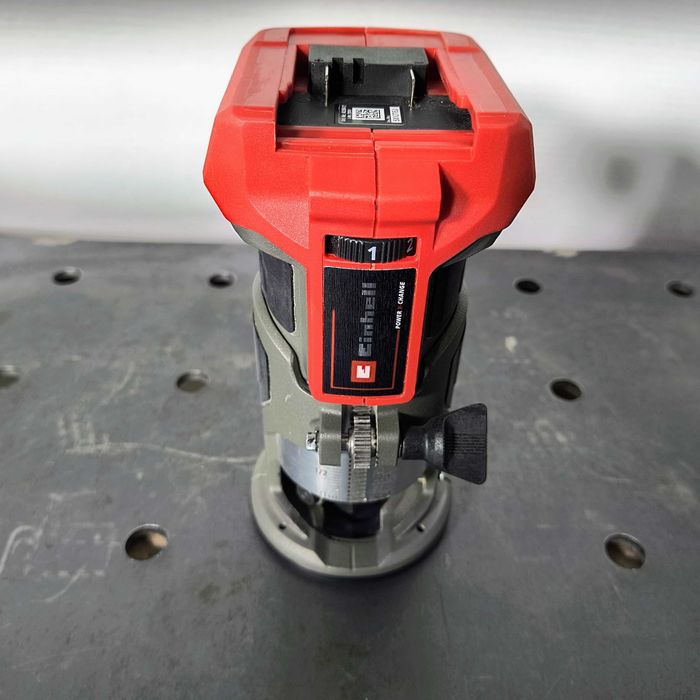 Frezarka brzegowa Einhell TP-ET 18 Li BL