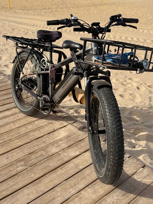 Bicicleta Fat bike eletrica, Rad Power Bike Rhino 6 Plus com todos os extras.
