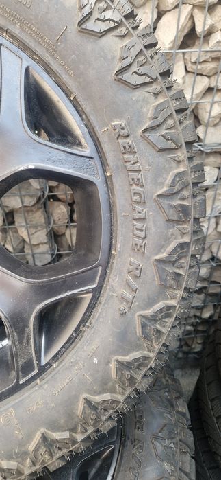 Radar Renegade 265/60 r18