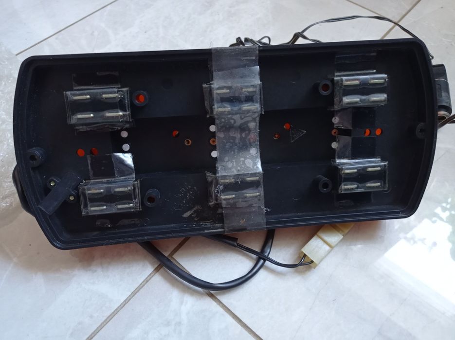 Шашка на таксi, жовтогаряча