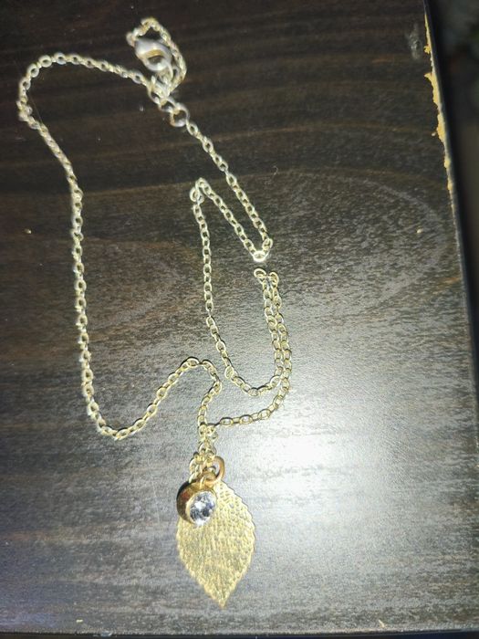 Бижутерия цепочка с листочком и браслетик