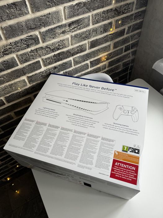 PlayStation 5 (825GB)